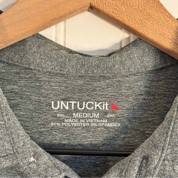 UNTUCKit Men's Gray Performance Polo Shirt Size Medium - Picture 6 of 10